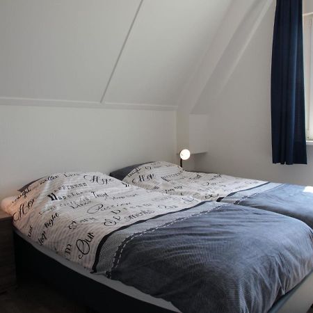Beautiful And Spacious Villa With A Panoramic View Near The Beach Of Cadzand Exteriör bild