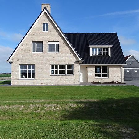 Beautiful And Spacious Villa With A Panoramic View Near The Beach Of Cadzand Exteriör bild