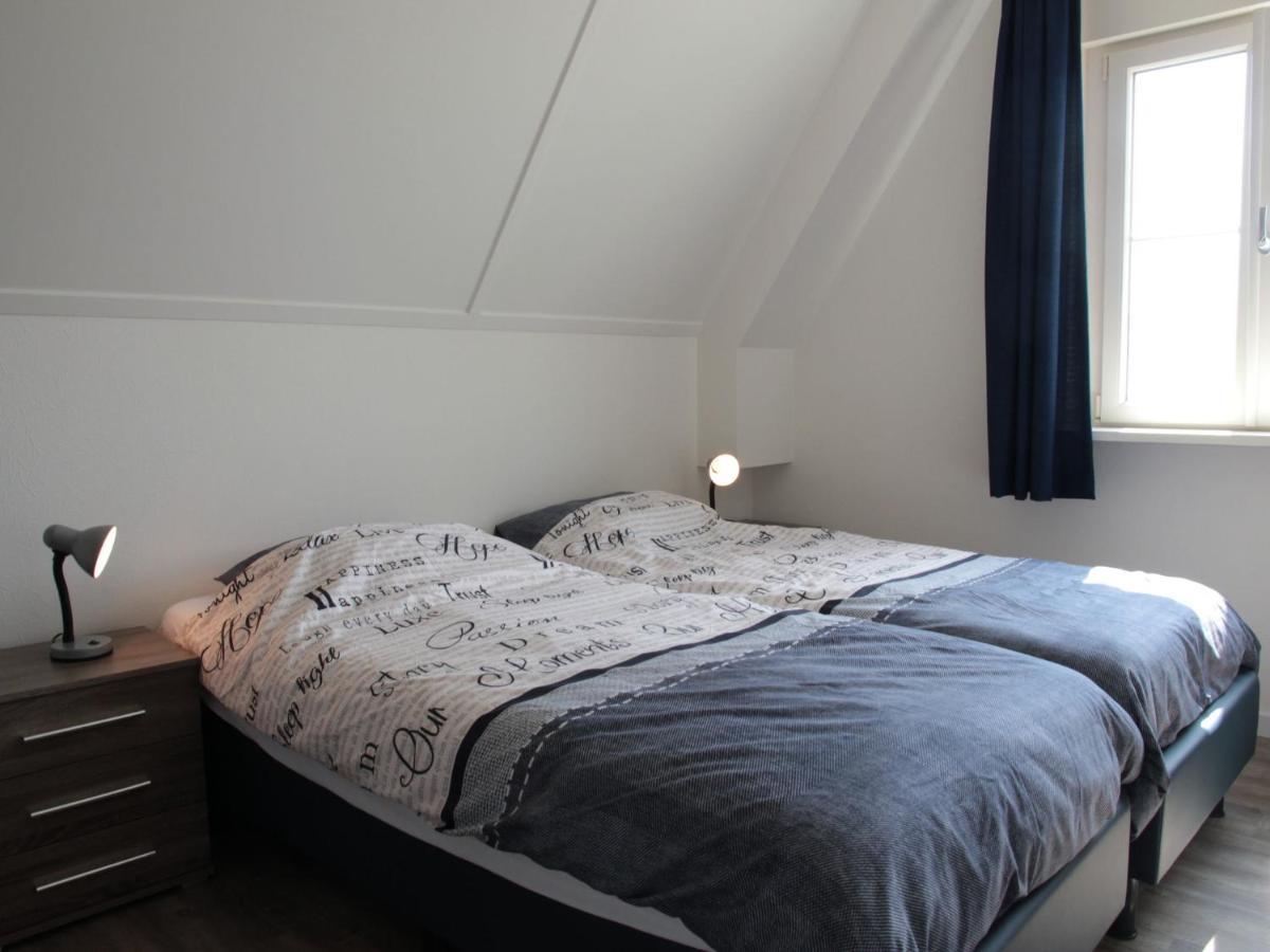 Beautiful And Spacious Villa With A Panoramic View Near The Beach Of Cadzand Exteriör bild