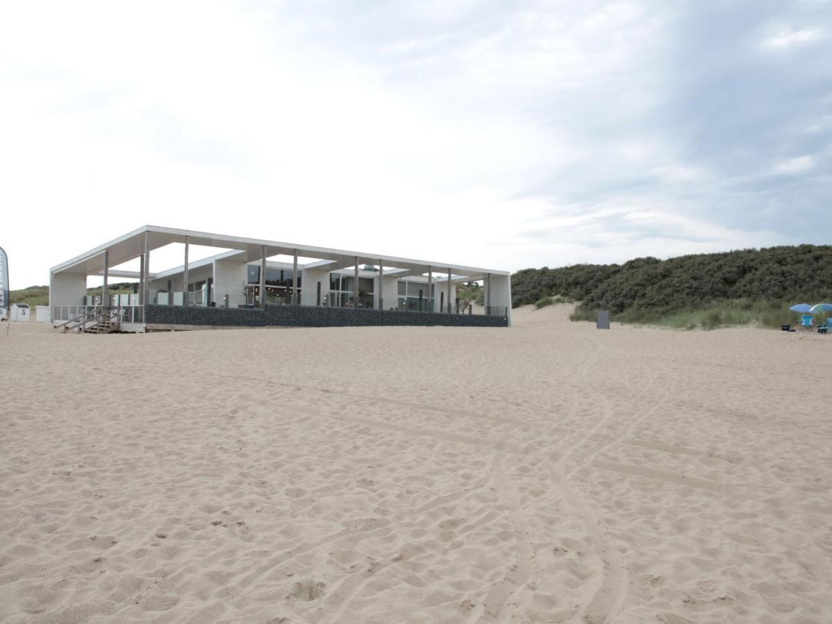 Beautiful And Spacious Villa With A Panoramic View Near The Beach Of Cadzand Exteriör bild