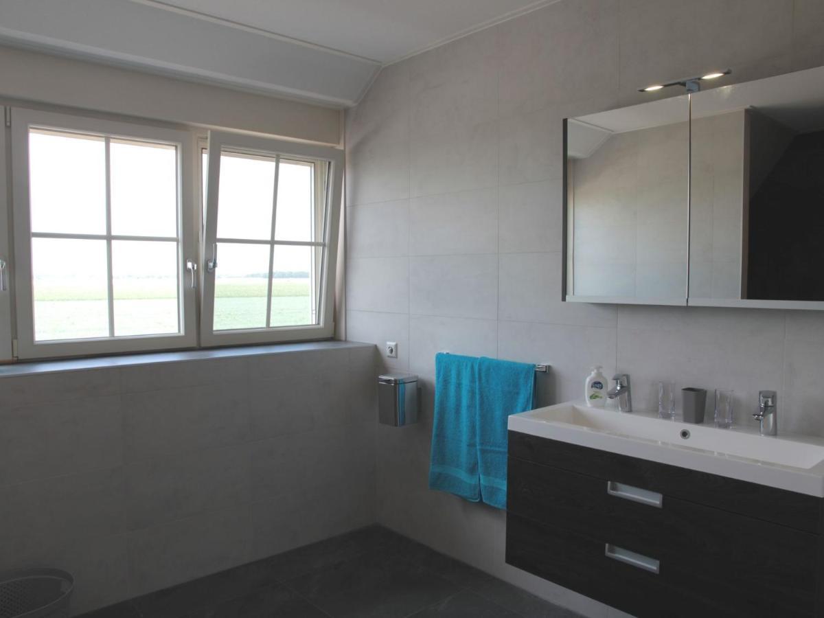 Beautiful And Spacious Villa With A Panoramic View Near The Beach Of Cadzand Exteriör bild
