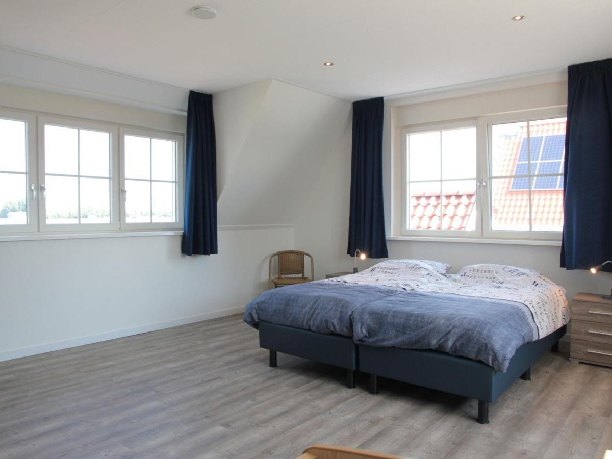 Beautiful And Spacious Villa With A Panoramic View Near The Beach Of Cadzand Exteriör bild